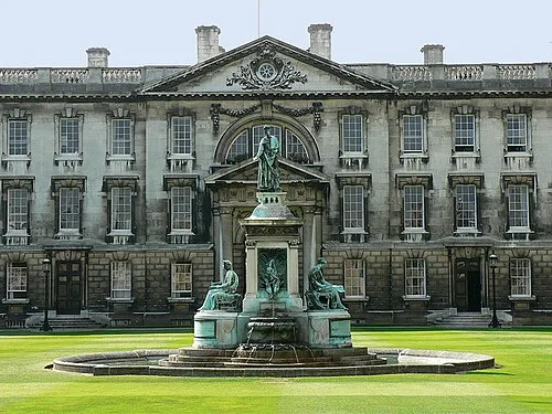 Founder’s Fountain in front of the Gibbs Building at King’s College, Cambridge