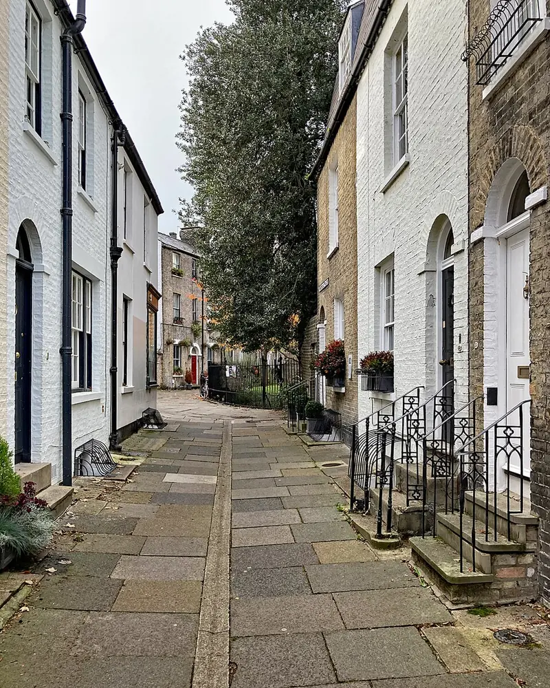 Portugal Place in Cambridge, looking towards Bridge Street on an autumn morning